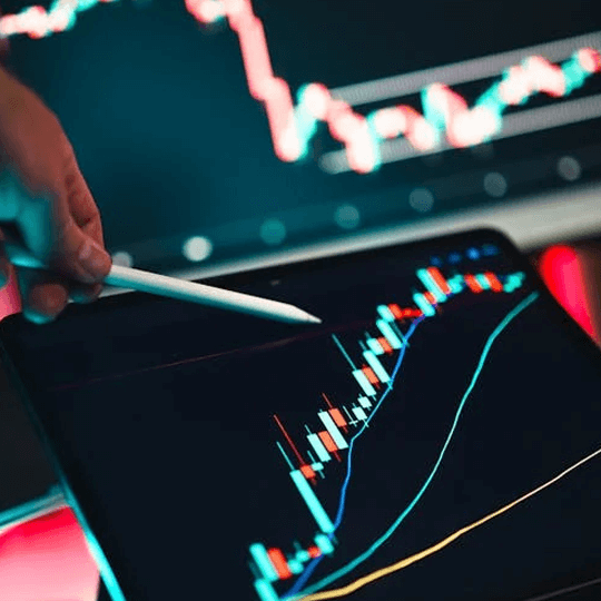 Netto Paytorn - Team di esperti di criptovalute